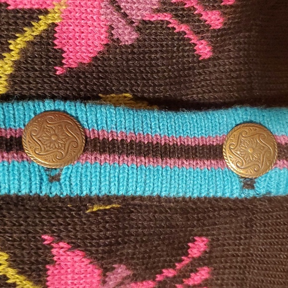 Glen Tara Knit Cardigan Made in Ireland - Picture 5 of 16